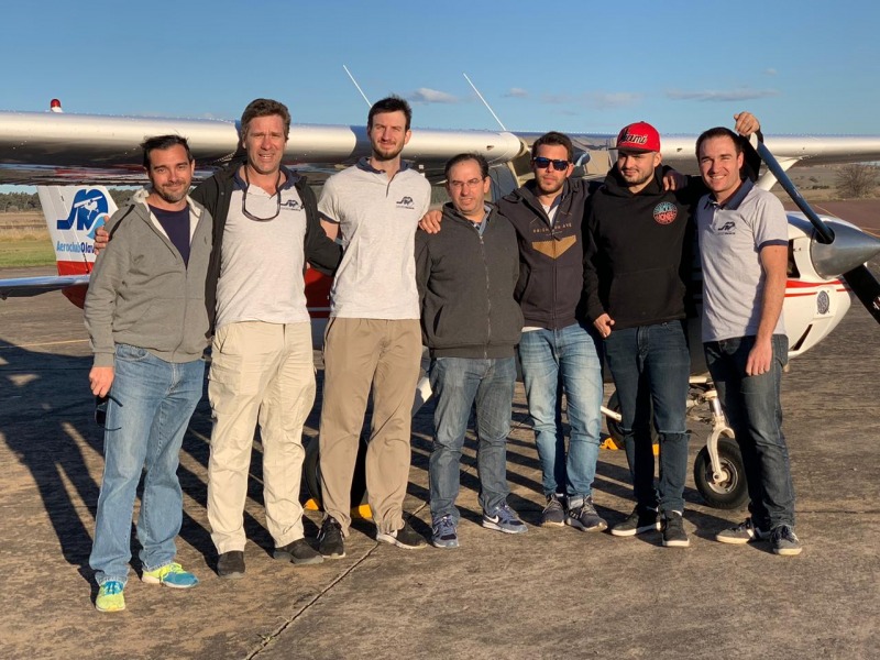 Olavarra tiene cuatro nuevos pilotos privados de avin